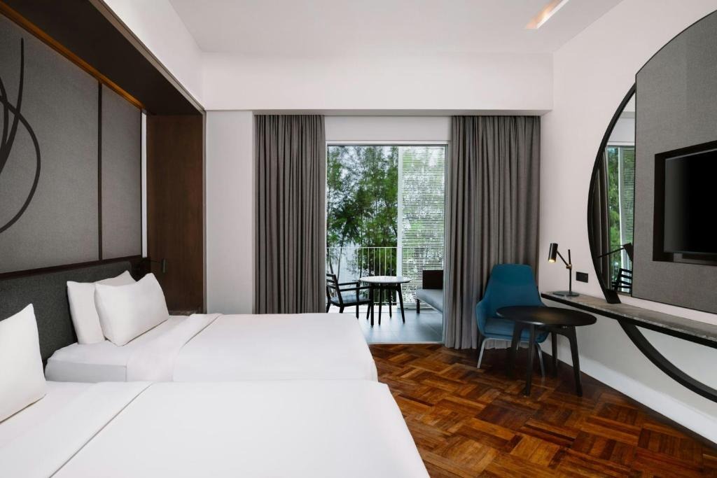 هتل لون پاین